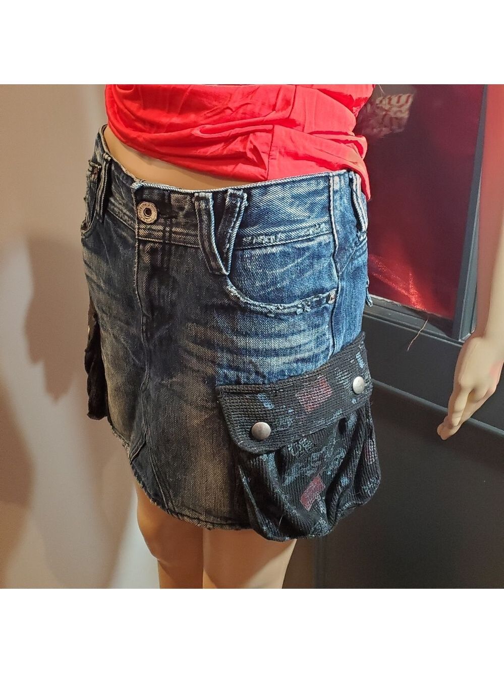 R&P Y2K Jean Skirt w Large Pockets